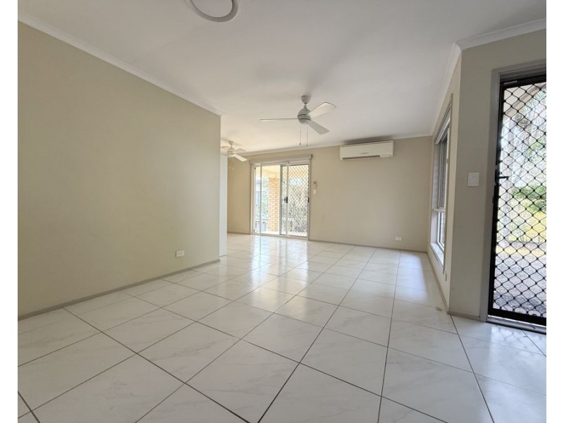 5 Ashfield St, North Ipswich QLD 4305