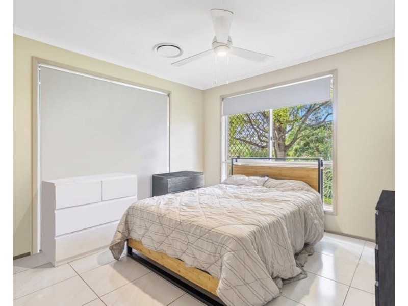 5 Ashfield St, North Ipswich QLD 4305
