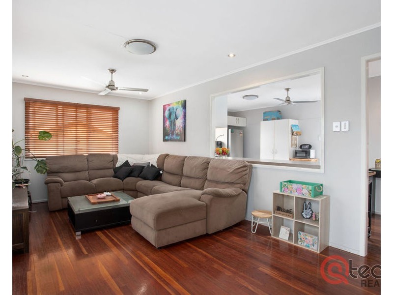 24 Emerald Street, Brassall QLD 4305