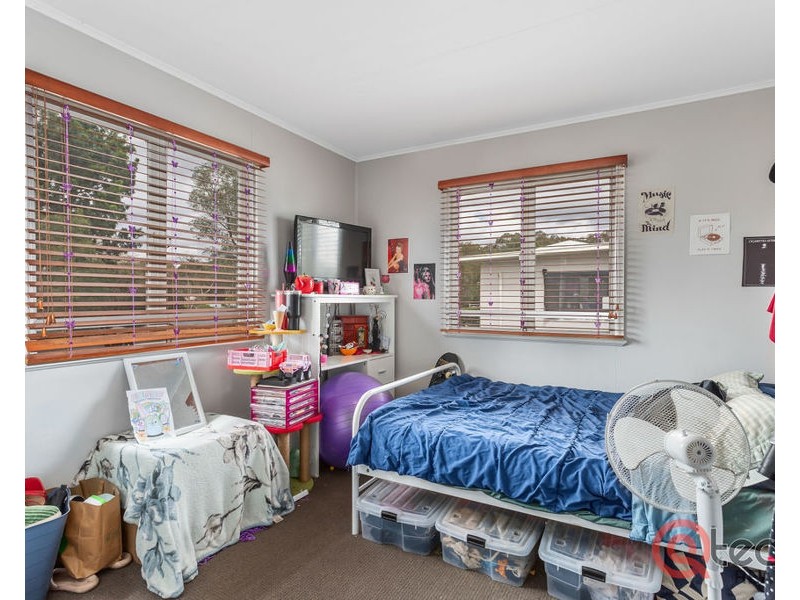 24 Emerald Street, Brassall QLD 4305