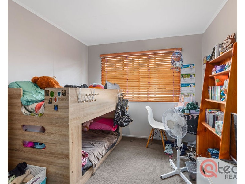 24 Emerald Street, Brassall QLD 4305