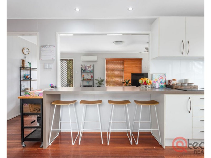 24 Emerald Street, Brassall QLD 4305