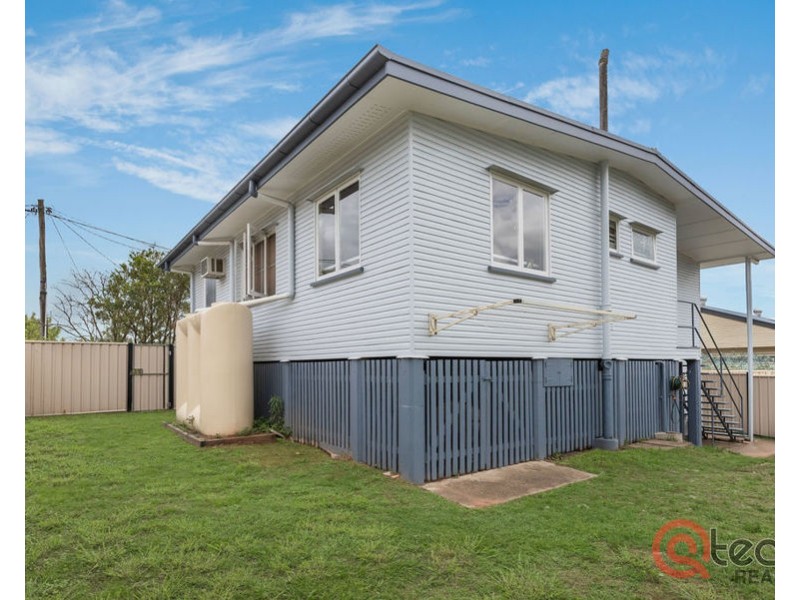 24 Emerald Street, Brassall QLD 4305