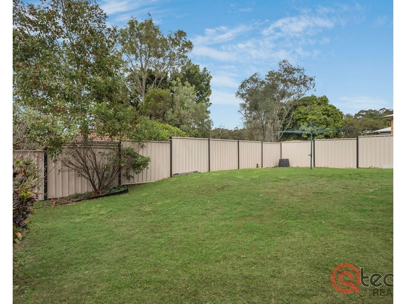 24 Emerald Street, Brassall QLD 4305
