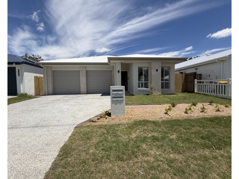 2/34 Carousel Street, Hillcrest QLD 4118