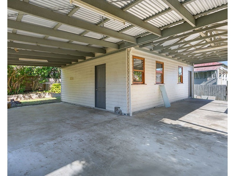 26 Lusitania Street, Newtown QLD 4305