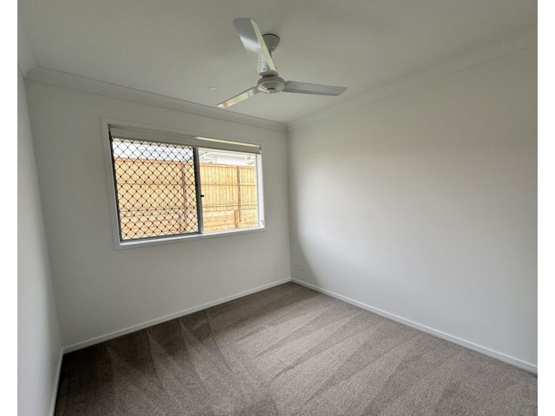 7 Nikola Ct, Bellbird Park QLD 4300