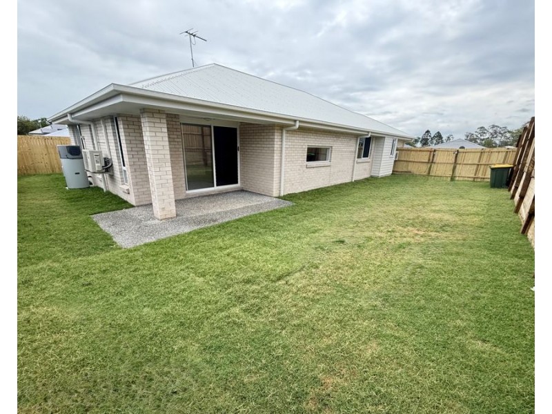 7 Nikola Ct, Bellbird Park QLD 4300