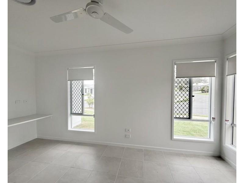 12 Cooper Drive, Collingwood Park QLD 4301