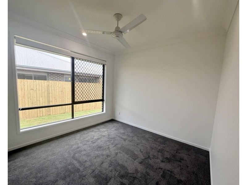 3 Cornell Street, Collingwood Park QLD 4301