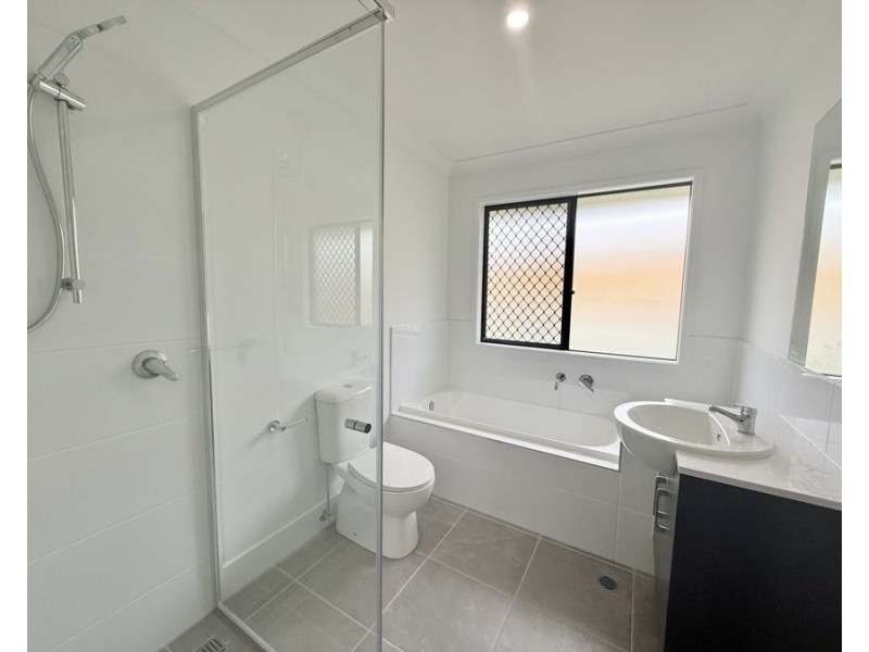 3 Cornell Street, Collingwood Park QLD 4301