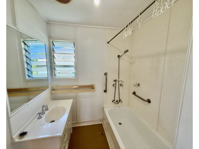 48 Old Toowoomba Rd, Leichhardt QLD 4305