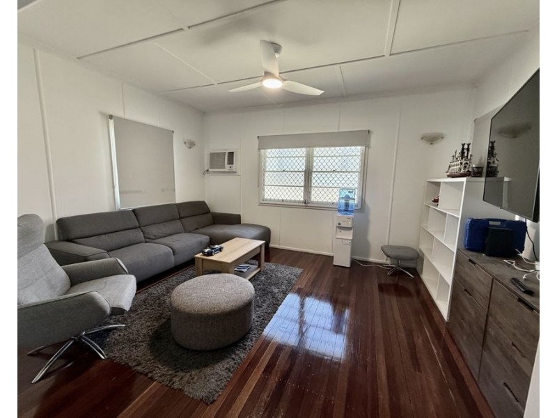 14 Idolwood Street, Eastern Heights QLD 4305