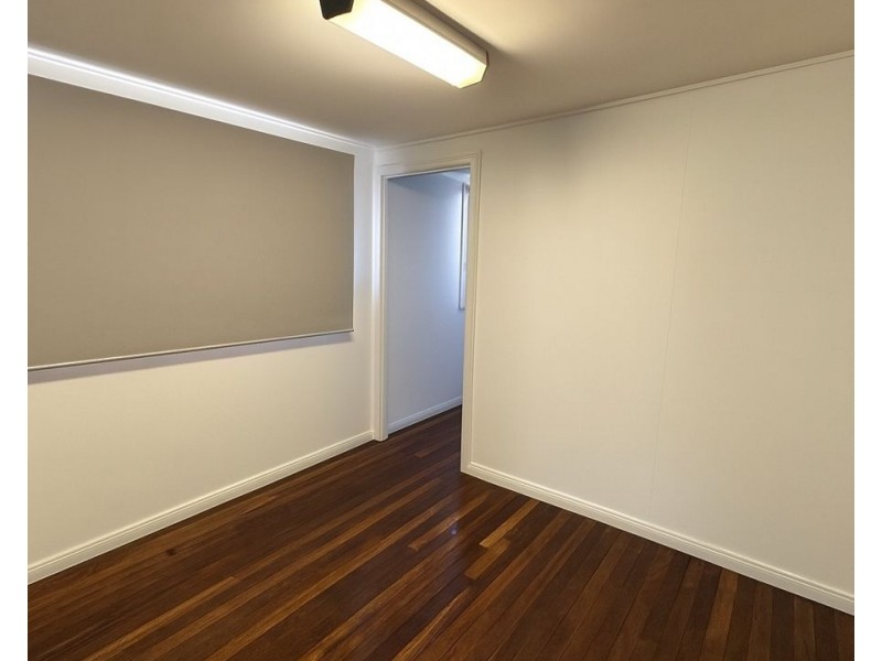 14 Idolwood Street, Eastern Heights QLD 4305
