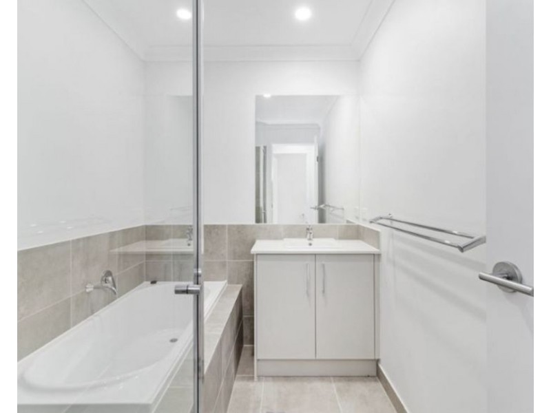 1/14 Pelham Street, Logan Reserve QLD 4133