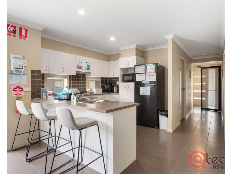 22 Penrose Circuit, Redbank Plains QLD 4301