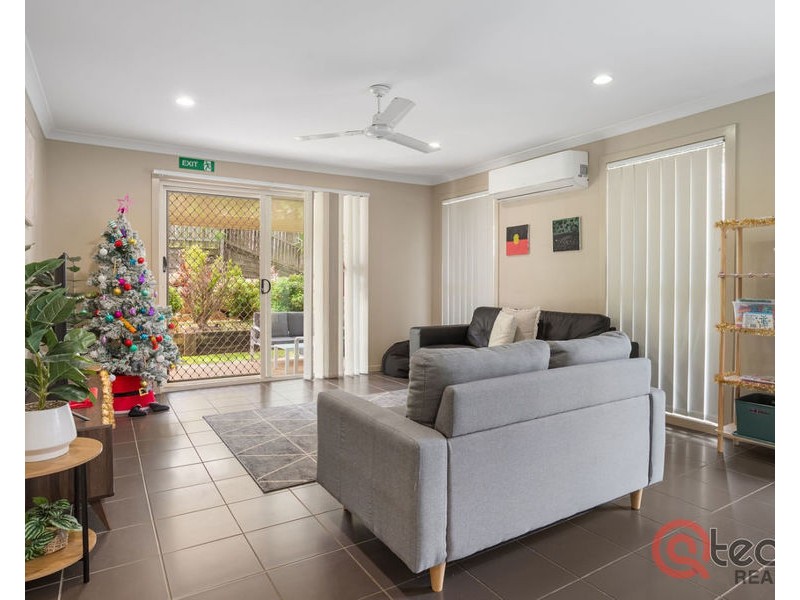 22 Penrose Circuit, Redbank Plains QLD 4301