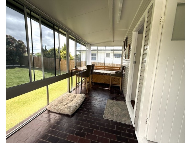 22 Trumpy Street, Silkstone QLD 4304