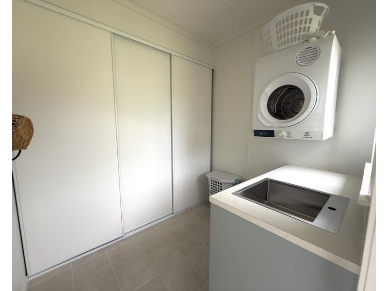 22 Trumpy Street, Silkstone QLD 4304