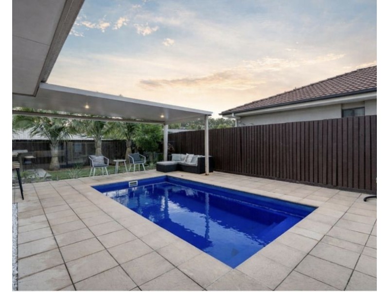 54 Cornelius Drive, Augustine Heights QLD 4300