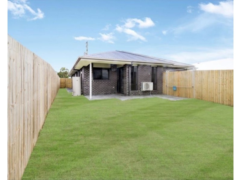 2/14 Pelham St, Logan Reserve QLD 4133