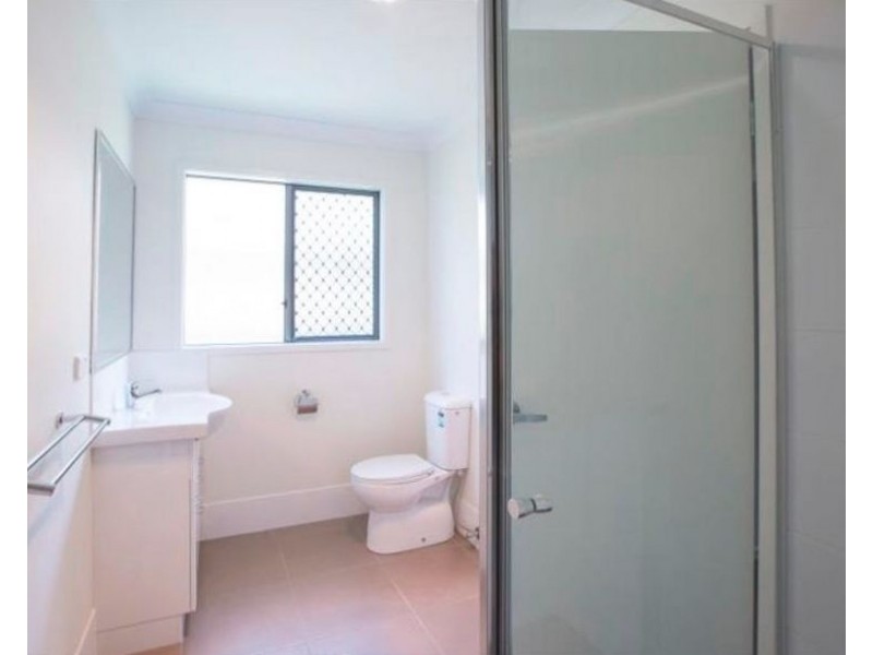 1/10 Chikameena Street, Logan Reserve QLD 4133