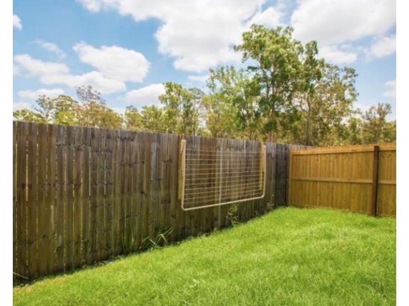 1/10 Chikameena Street, Logan Reserve QLD 4133