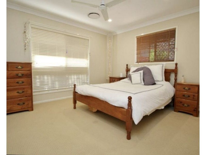 6 Beatrice Tallon, North Ipswich QLD 4305