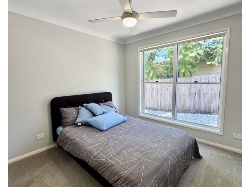 2/43 Hoey St, Kearneys Spring QLD 4350