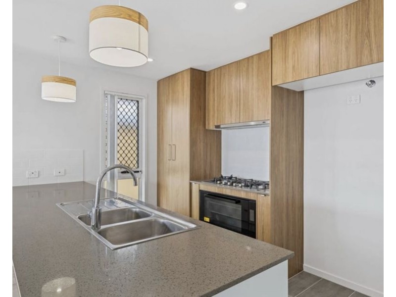 55 Sunrise Street, Ripley QLD 4306