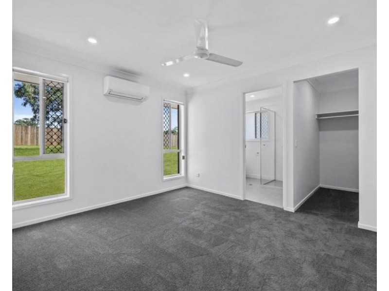 6 Stable Ct, Meringandan West QLD 4352