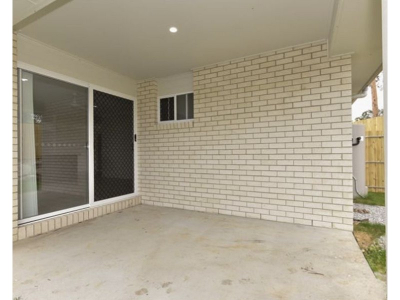 1/7 Wenlock Place, Brassall QLD 4305
