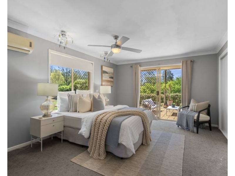 58 Fawkner Crs, Barellan Point QLD 4306