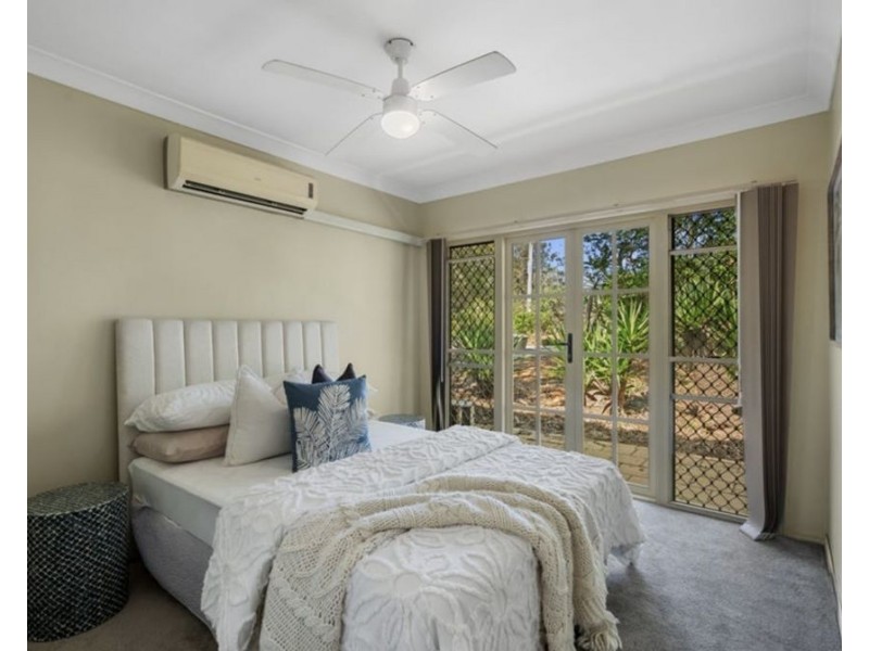 58 Fawkner Crs, Barellan Point QLD 4306