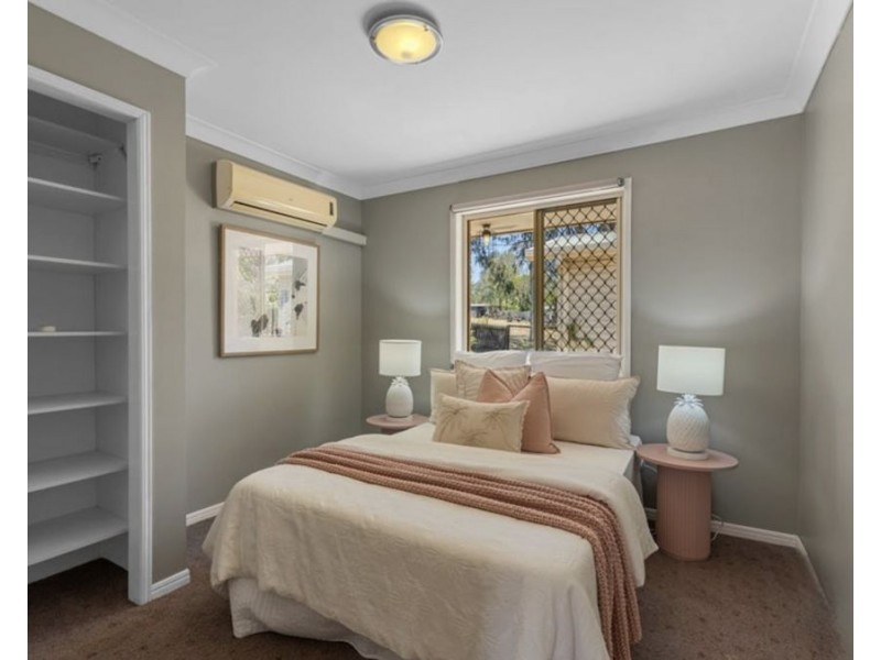 58 Fawkner Crs, Barellan Point QLD 4306