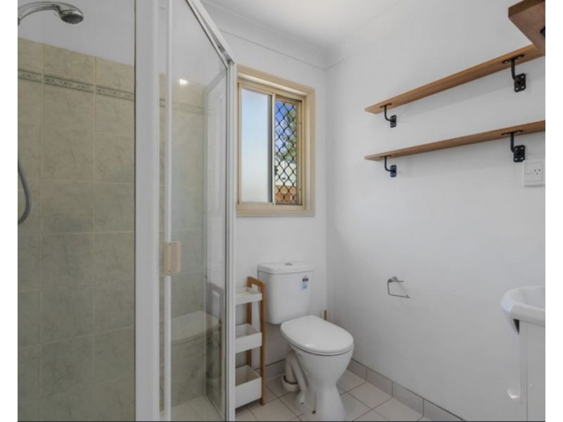 58 Fawkner Crs, Barellan Point QLD 4306