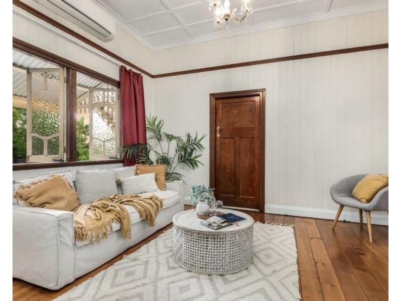 15 French St, Booval QLD 4304