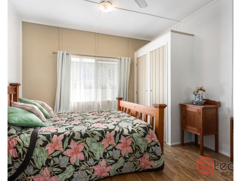 22 Chermside Road, Eastern Heights QLD 4305