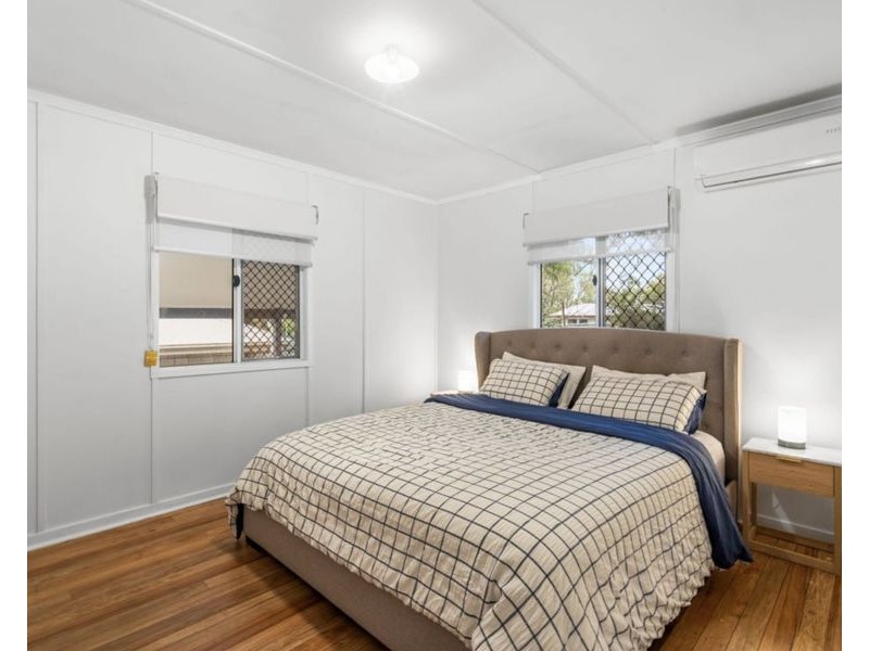 3 Mitchell Street, Riverview QLD 4303