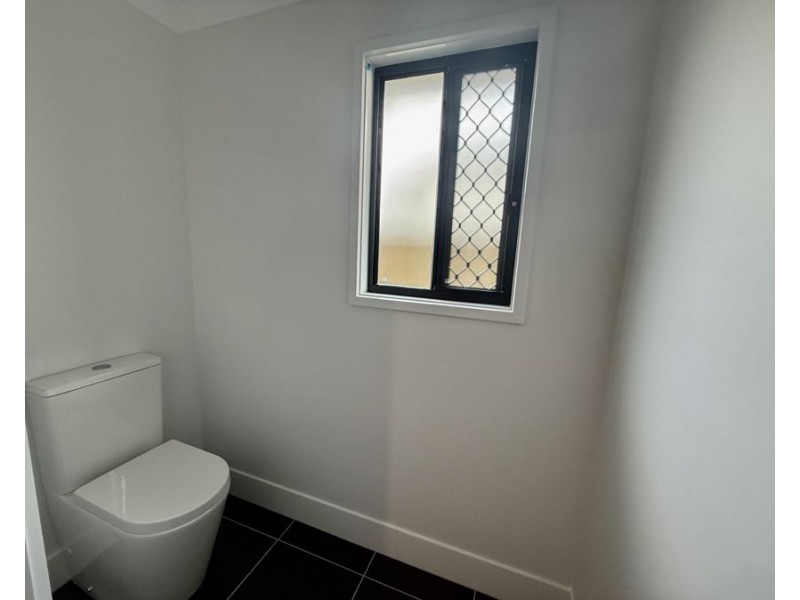 81 Endeavour Cct, South Maclean QLD 4280