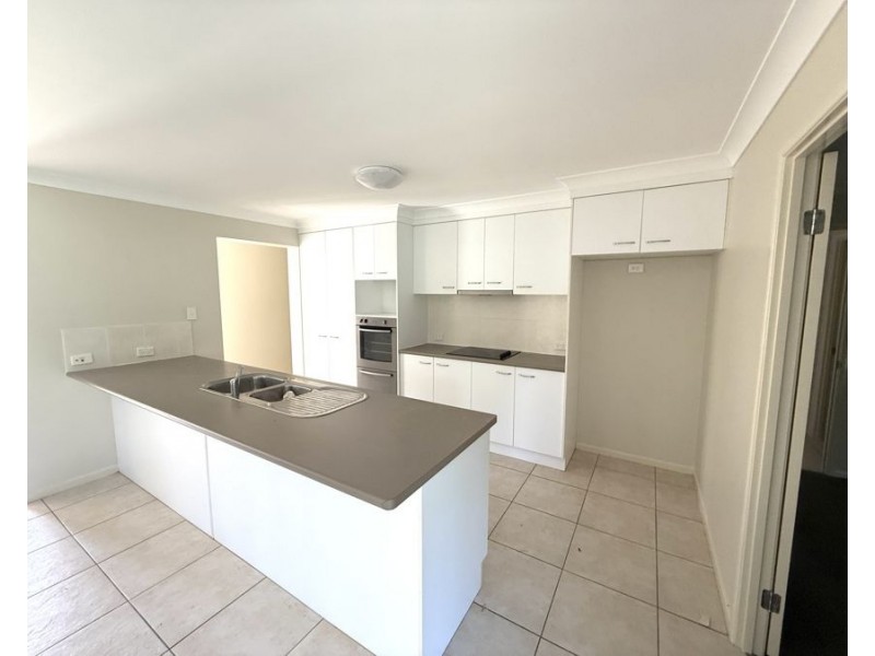 40 Mellor Street, Brassall QLD 4305