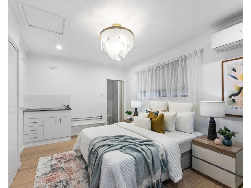 16 Brisbane Street, Churchill QLD 4305