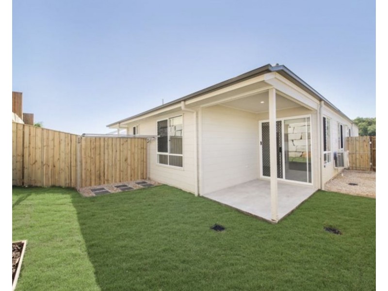 2/17 Roselea Ave, Bahrs Scrub QLD 4207