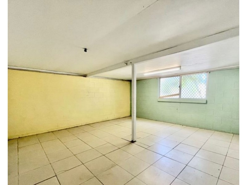 17 Pine Mountain Road, North Ipswich QLD 4305