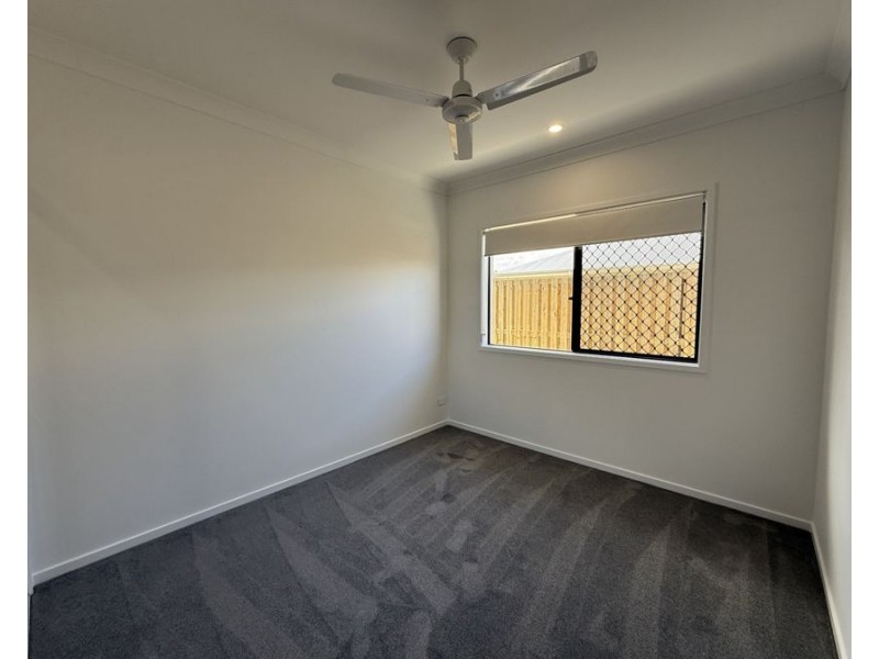 17 Alpine St, Chambers Flat QLD 4133