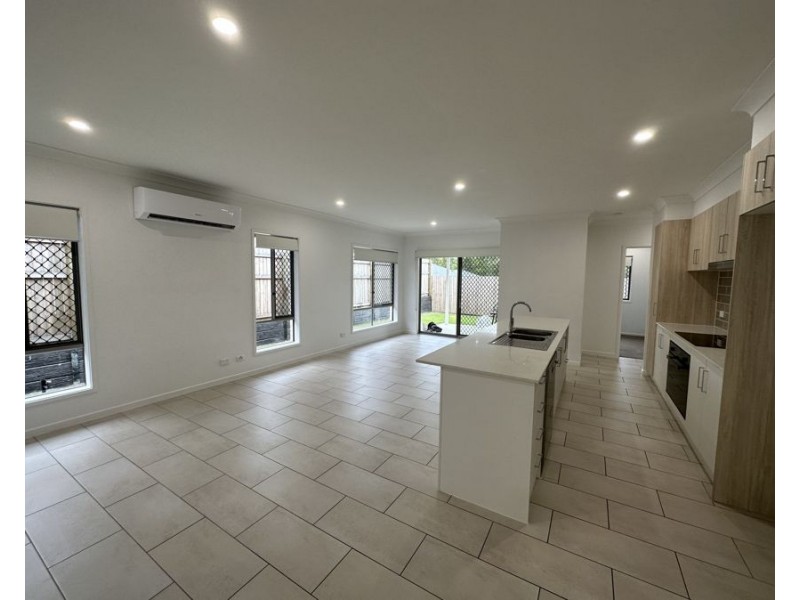 25 Lilium Street, Ripley QLD 4306