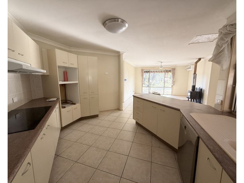 50A Graham St, Blackstone QLD 4304