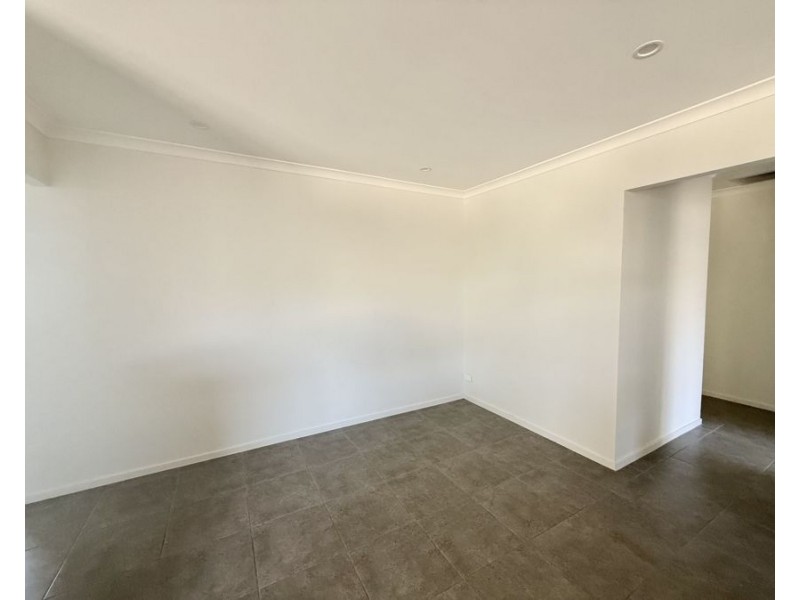 54 Sprite Way, Brassall QLD 4305