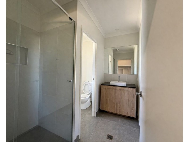 54 Sprite Way, Brassall QLD 4305