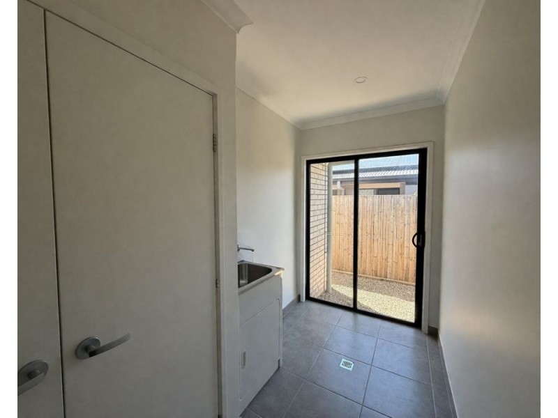 54 Sprite Way, Brassall QLD 4305